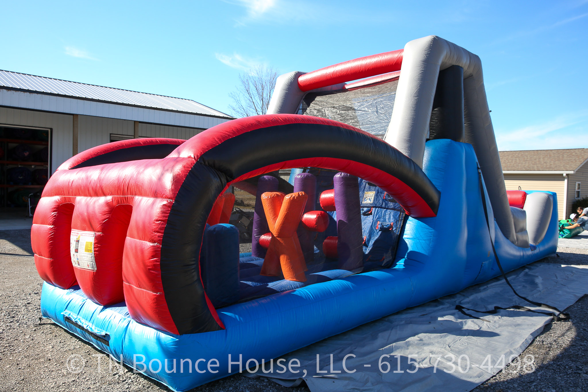 Obstacle course inflatable setup in Brentwood TN